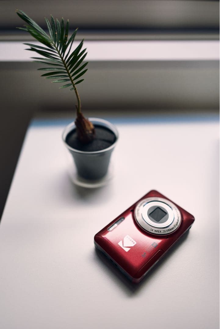 【中古美品】Kodak PIXPRO FZ55レッド 中古】 【美品】 コダック PIXPRO FZ55 ボディ レッド : カメラの
